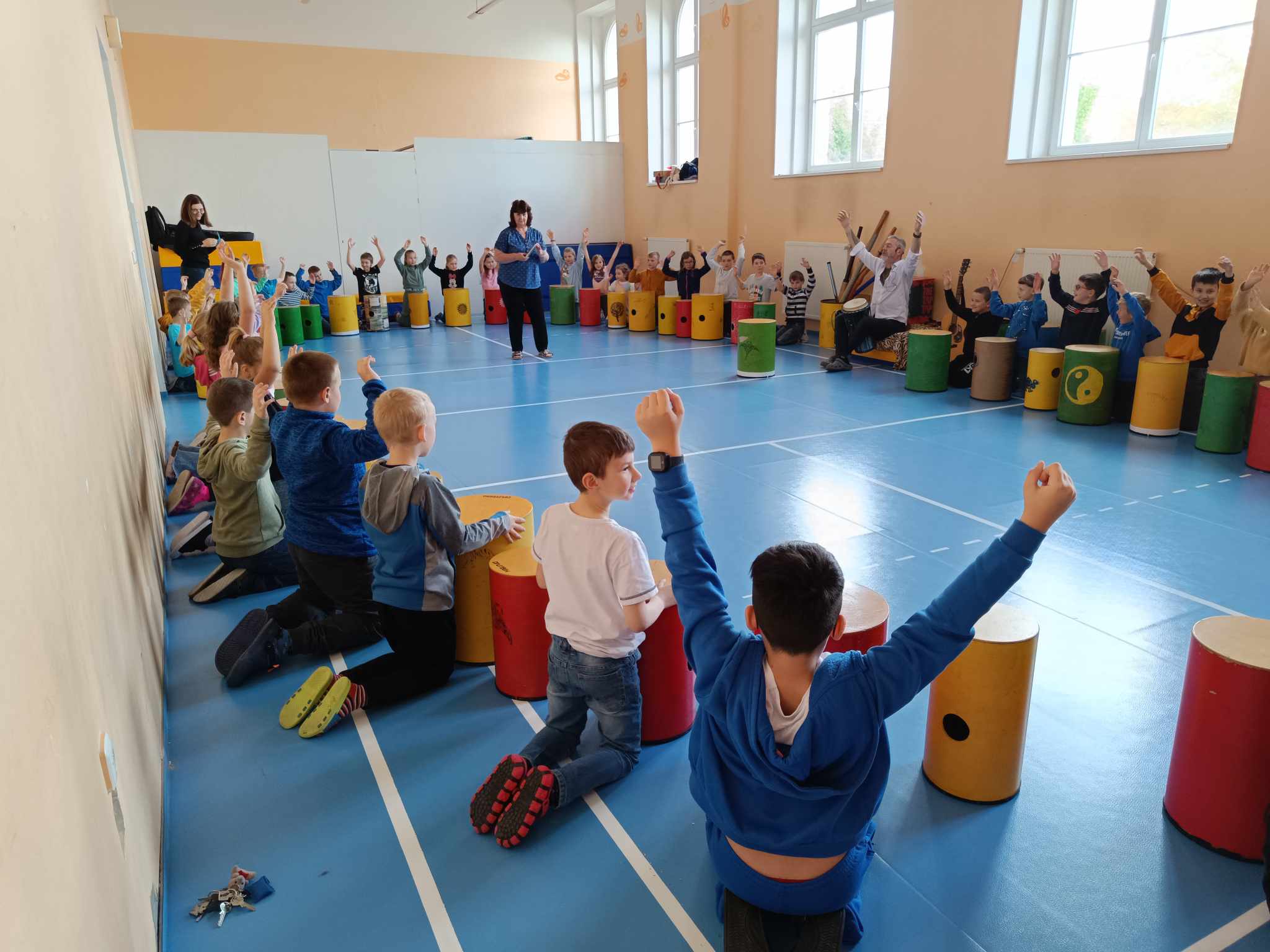 Bubnování ve škole